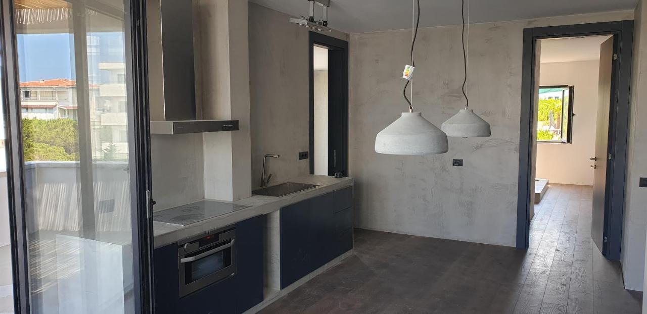 Attico Vista Mare Apartment Golem  Ngoại thất bức ảnh