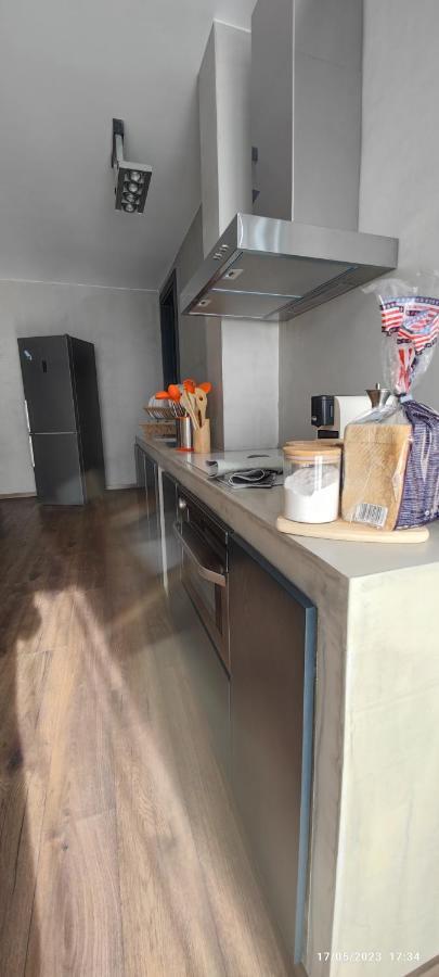 Attico Vista Mare Apartment Golem  Ngoại thất bức ảnh
